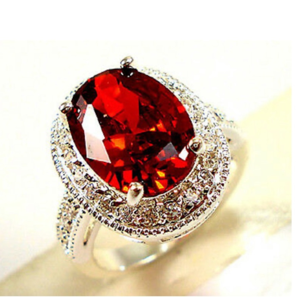 NEW 925 Sterling Silver Red Stone Ring - Picture 4 of 6